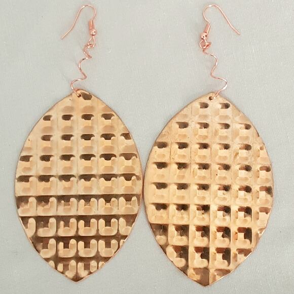 Jumbo Dangle Drop Earrings Textured Metallic To Neon Orange Ombre Plates Pierced - Picture 6 of 7